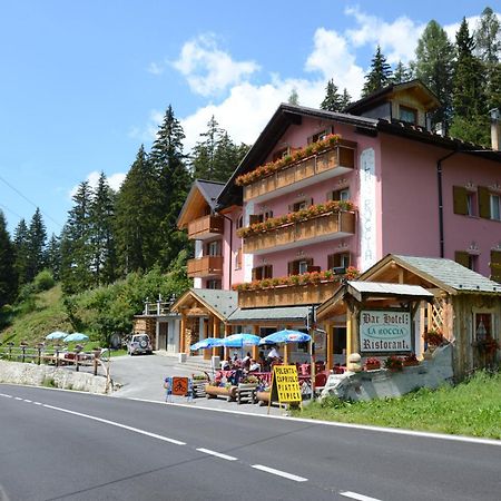 Hotel La Roccia Passo del Tonale Exterior foto
