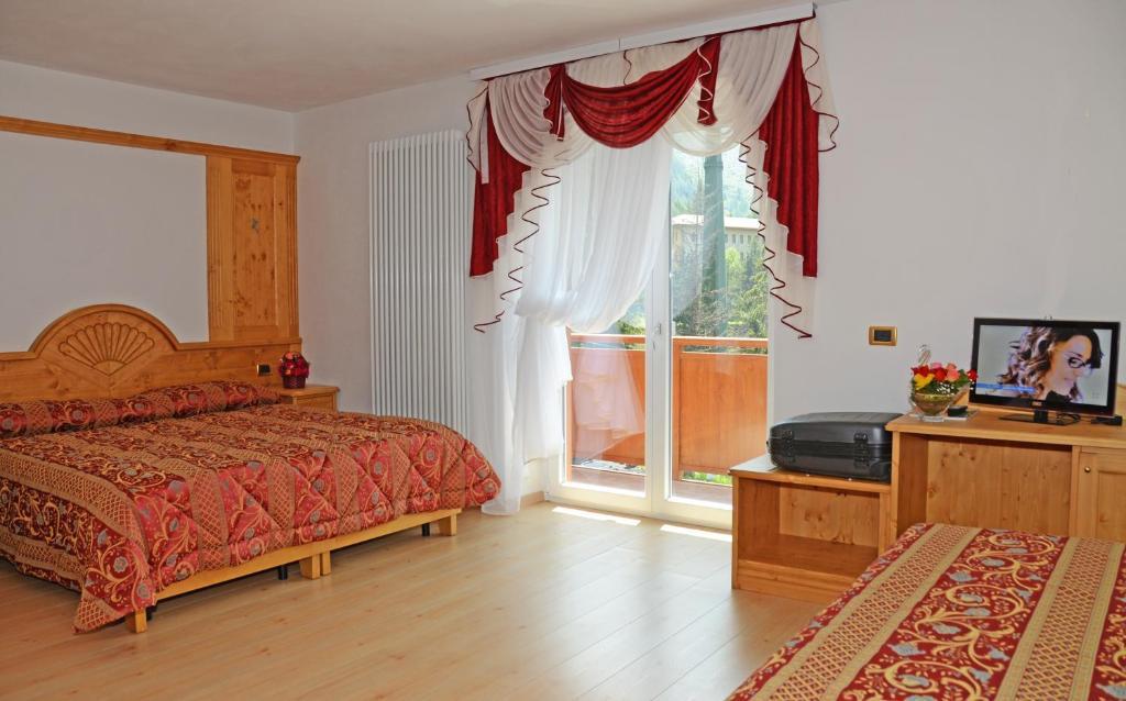 Hotel La Roccia Passo del Tonale Quarto foto