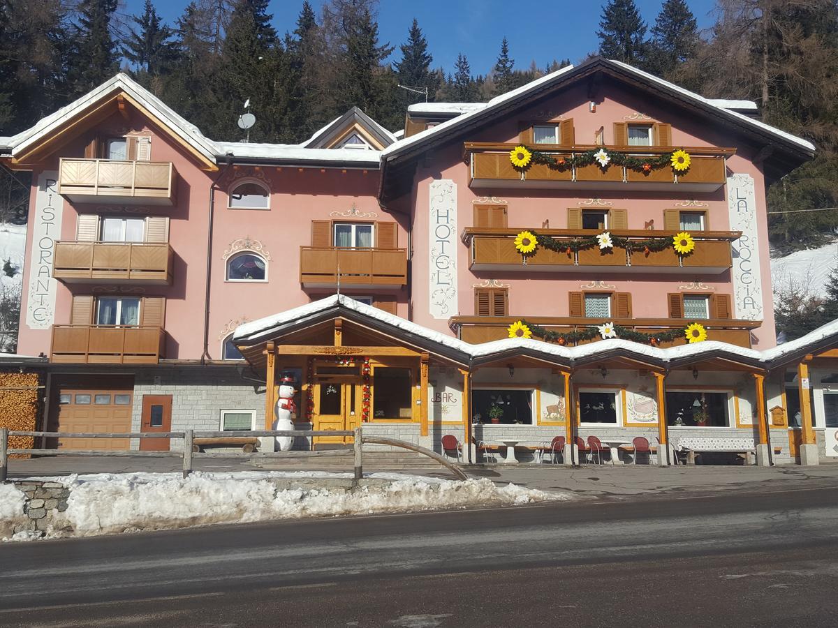 Hotel La Roccia Passo del Tonale Exterior foto
